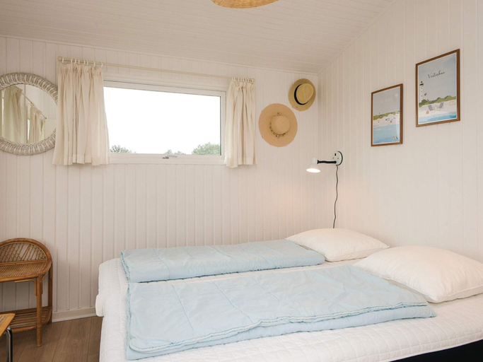 Bedroom 2, 5 Person Holiday Home in Vejers Strand, Varde
