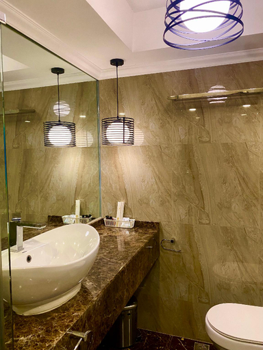 Bathroom, Metro Nest Studio, Makati City