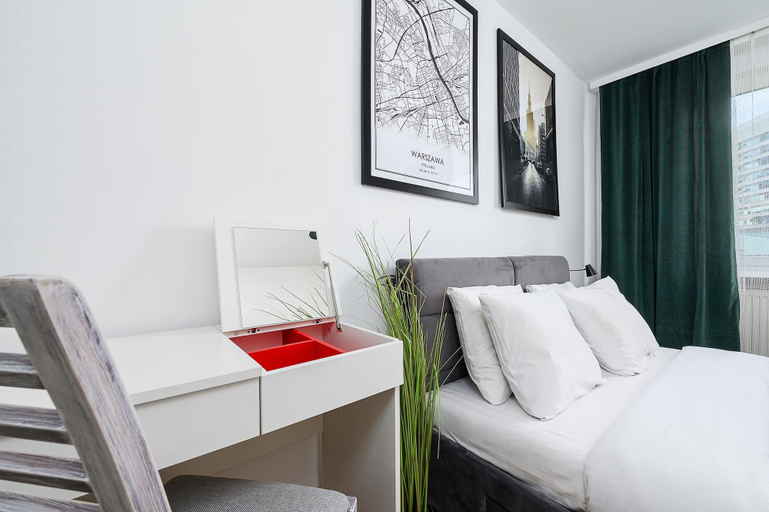 Room 2, House in Landunvez Near Penfoul Beach, Warsaw