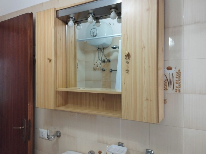 Bathroom 2, Casa Vacanza da Nicola 2, Messina