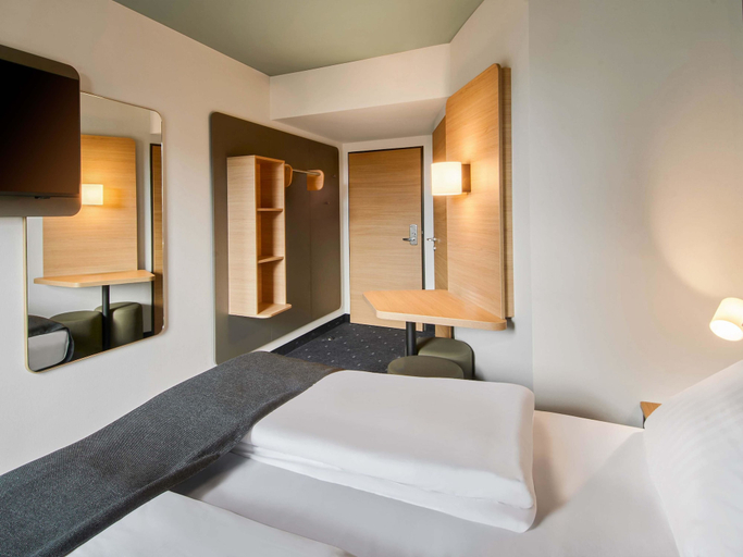 Bedroom 3, B&B Hotel Bad Homburg, Hochtaunuskreis