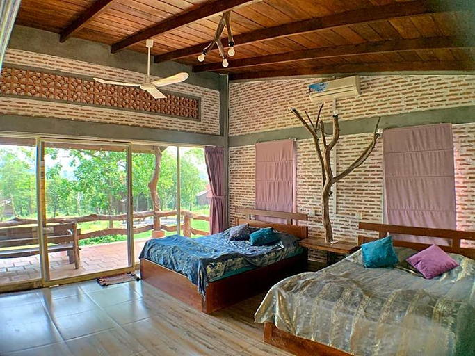 Bedroom 3, Nature Lodge, Saen Monourom