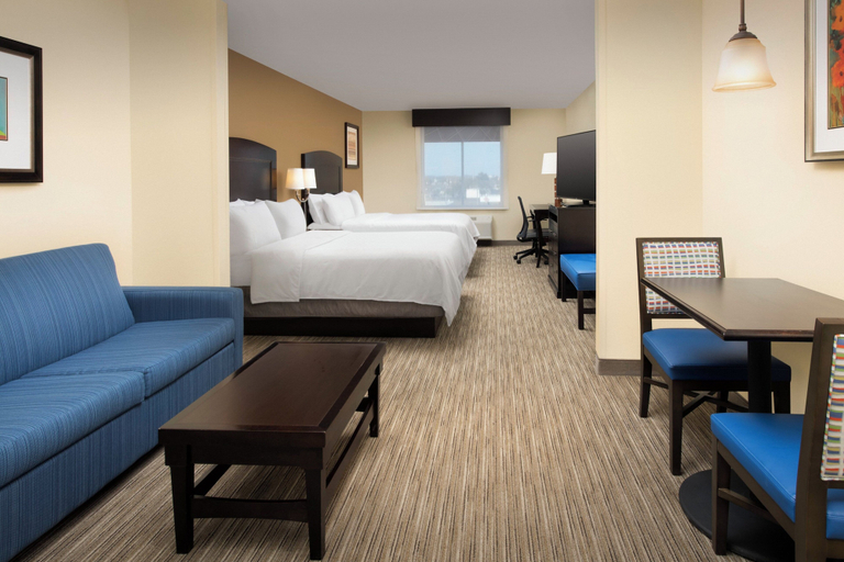 Bedroom 5, Holiday Inn Express & Suites UVALDE by IHG, Uvalde