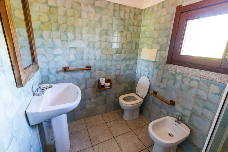 Bathroom, d Pietraia 09B Bilo in Badesi, Olbia-Tempio