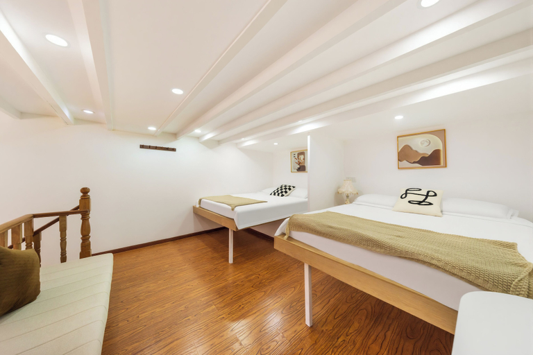 Room 3, Tonight Homestay West Nanjing Road Shanghai Maoming Building, Shanghai