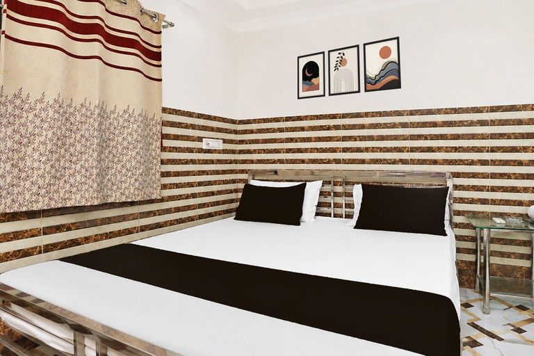 Room 4, Deluxe Ayush Villa, South 24 Parganas