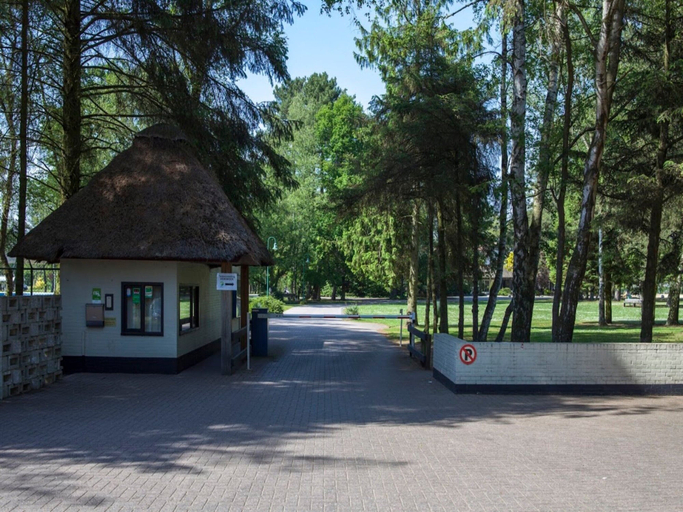 Reception, Mobile Home With Shared Pool for 6 Guests, Limburg