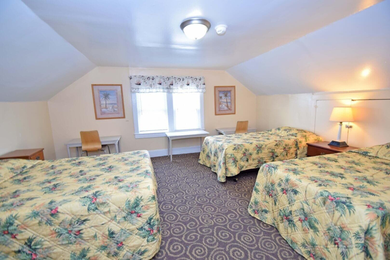 Room 2, Parrot Bay-casa Rosa C13 3 Bedroom Condo, Worcester