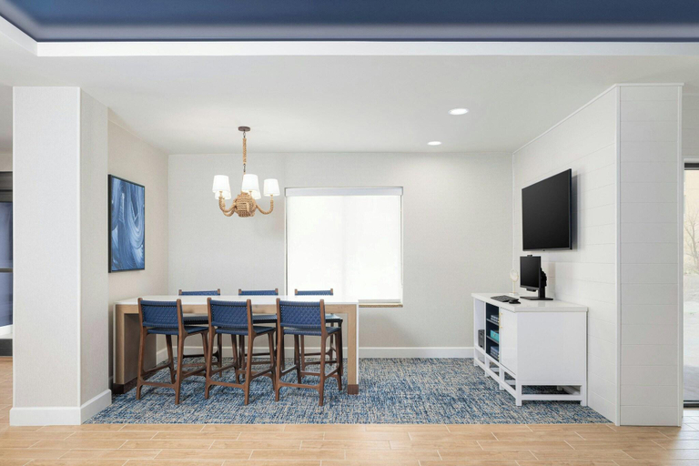 Public Area 3, Towneplace Suites Wilmington, New Hanover