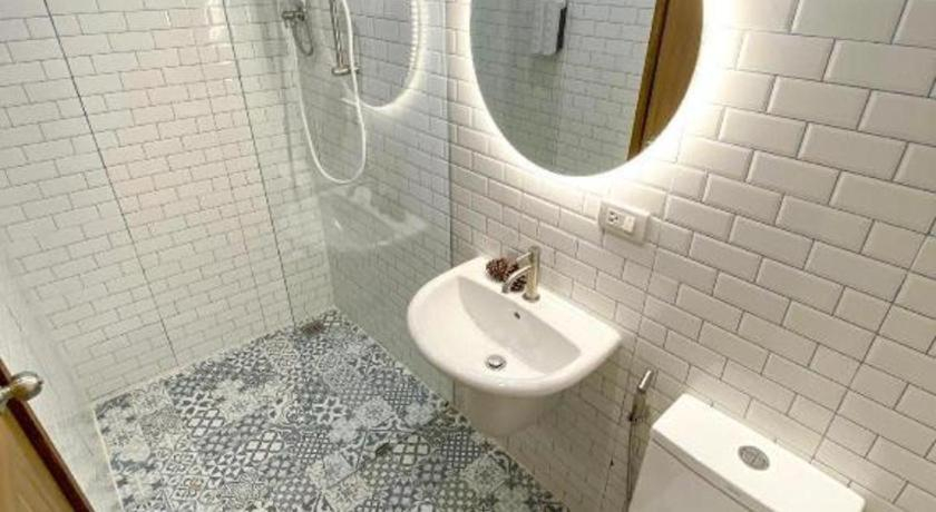 Bathroom 3, Need a Nap Hostel Phrae, Muang Phrae