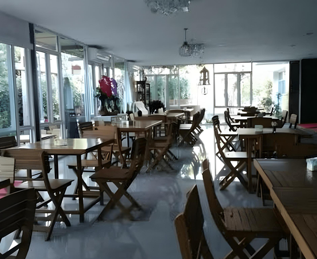 Food & Drinks, Herry Residence, Muang Chiang Mai