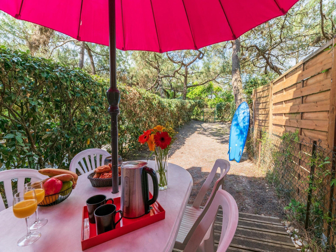 Balcony 3, Duplex Apartment in Carcans Near Beach, Gironde