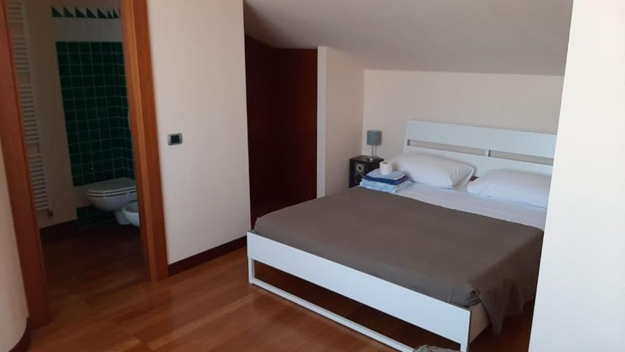 Bedroom 3, B&B Paradiso, Ancona
