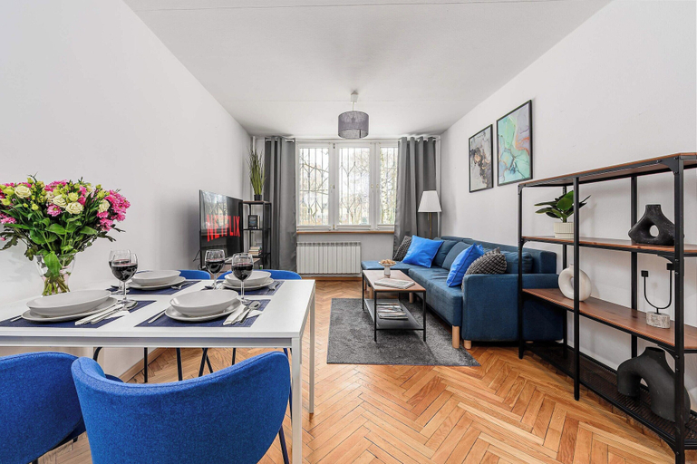 Dining, Stay in Warsaw Center, Warsaw