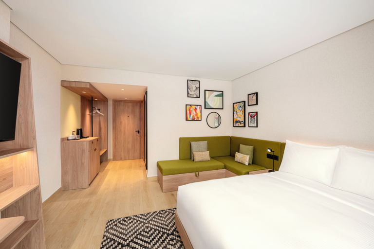 Room 3, Hampton By Hilton Jeddah Souq7, Jeddah