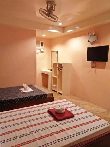 Bedroom 2, The Only Place Inn - Room B, El Nido