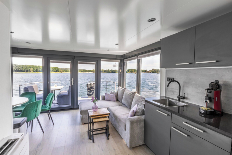 Living room 5, Houseboat Marina With Hot Tub, Mook en Middelaar
