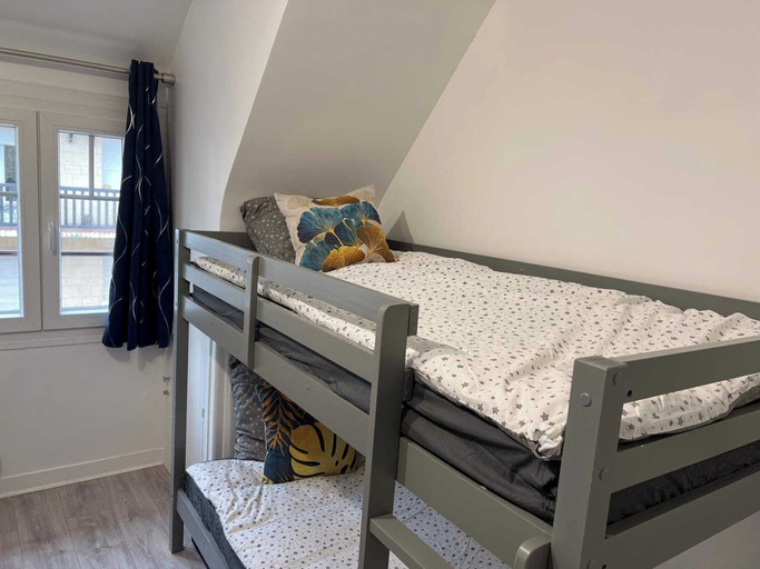 Room 2, Charming Apartment 1br/6p - Deauville, Calvados