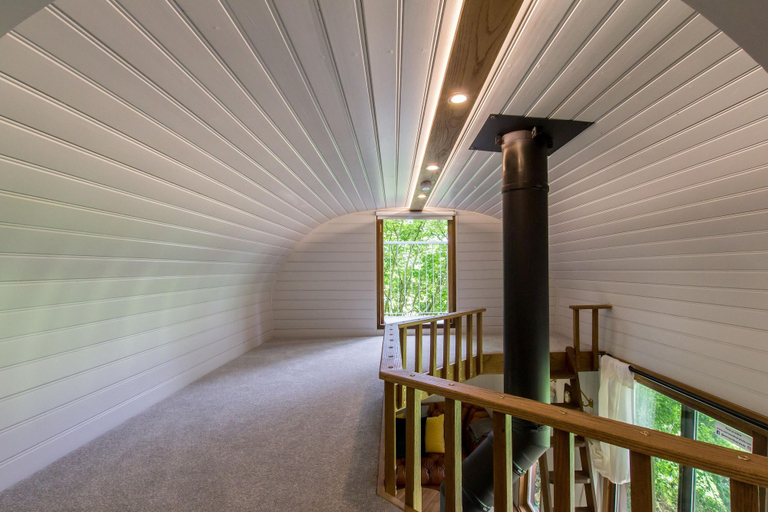 Public Area, Extraordinary Huts, East Sussex