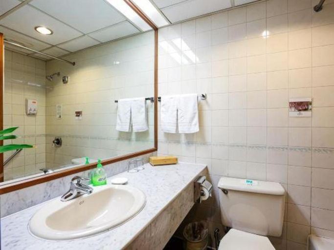 Bathroom 4, Wistaria Hotel Minhang Shanghai, Shanghai