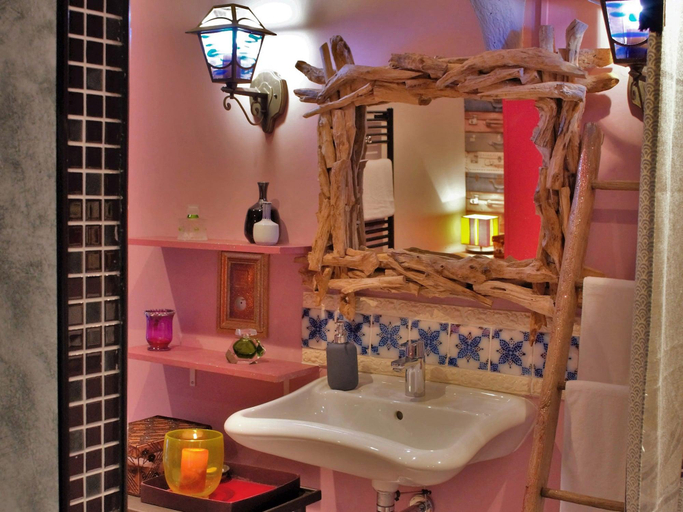 Bathroom 4, Au2 Maison D Ha Tes, Oise