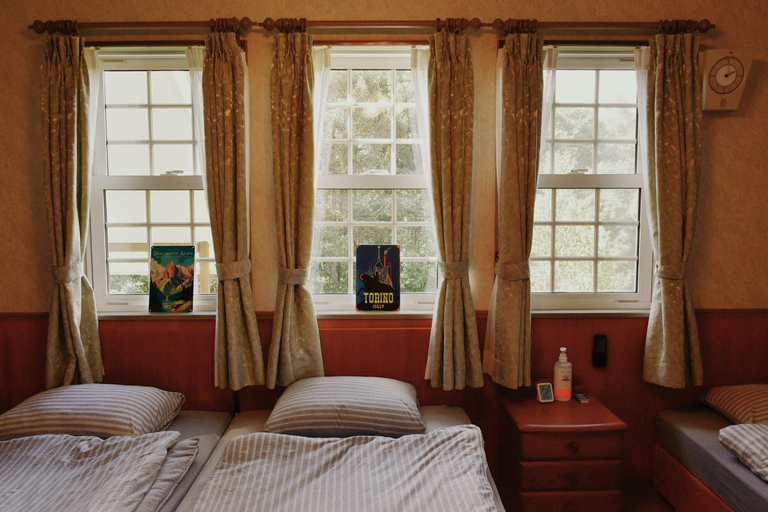 Bedroom 2, Echoland Madarao エコーランド斑尾 All en-suite rooms & a free 3-minute shuttle to the ski resort, Myōkō