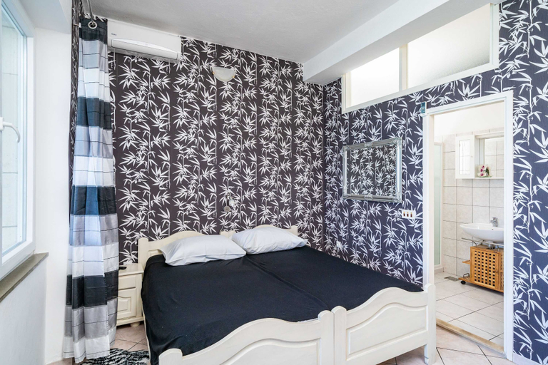 Bedroom 2, Apartment Nikolina Lumbarda, Lumbarda