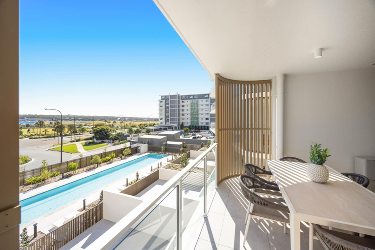 Primary image, Poolside 2-bed Apartment at Lake Kawana, Caloundra - Kawana