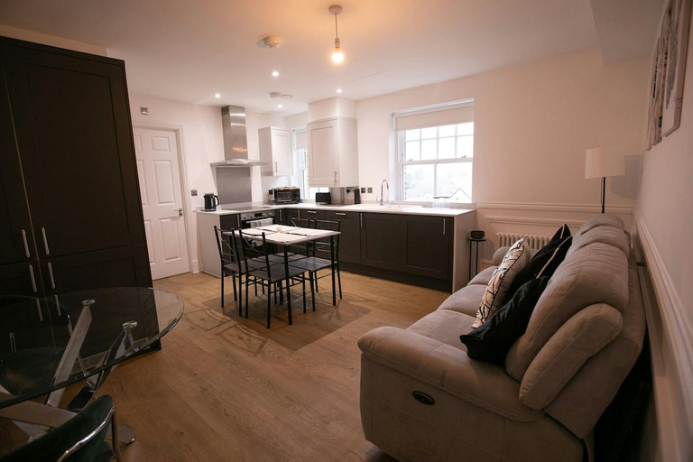 Others 3, 3 Bedroom Apartment, Norfolk