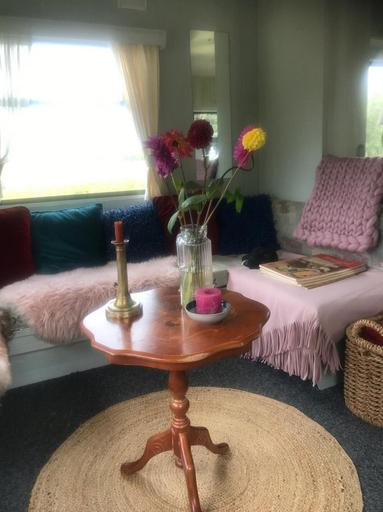 Living room 5, Mobile Home Near Dutch Dunes, Zijpe