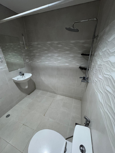 Bathroom 4, Puri Orchard Apartemen Magnolia 2 BR, West Jakarta