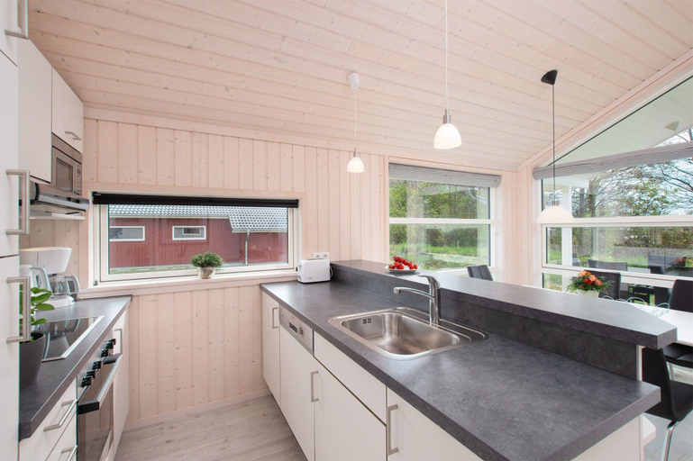 Private kitchen 2, Ferienhutte fur 6, Grossenbrode, Ostholstein