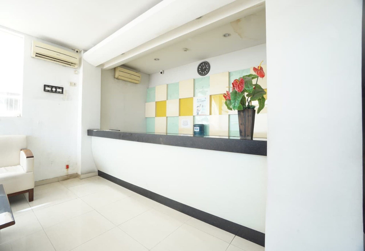 Reception 5, Hotel Niaga Surabaya Deluxe Double, Surabaya