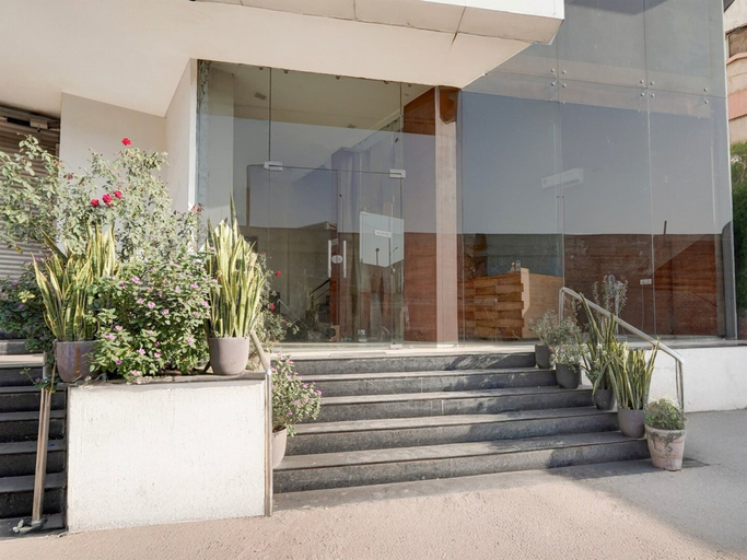 Reception 2, Super Deluxe Twin Room Hotel Navjivan, Sabar Kantha