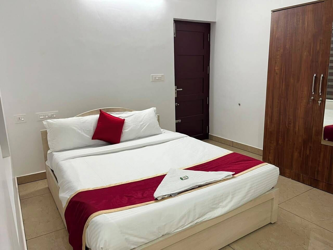 Room 4, Neo Stayza Elite Ulloor, Thiruvananthapuram