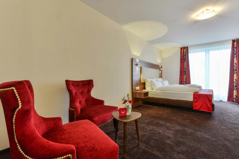 Bedroom 2, Abasto Hotel and Spa Maisach, Fürstenfeldbruck