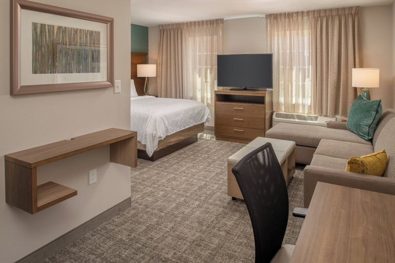 Bedroom 5, Staybridge Suites HILLSBORO NORTH, Washington