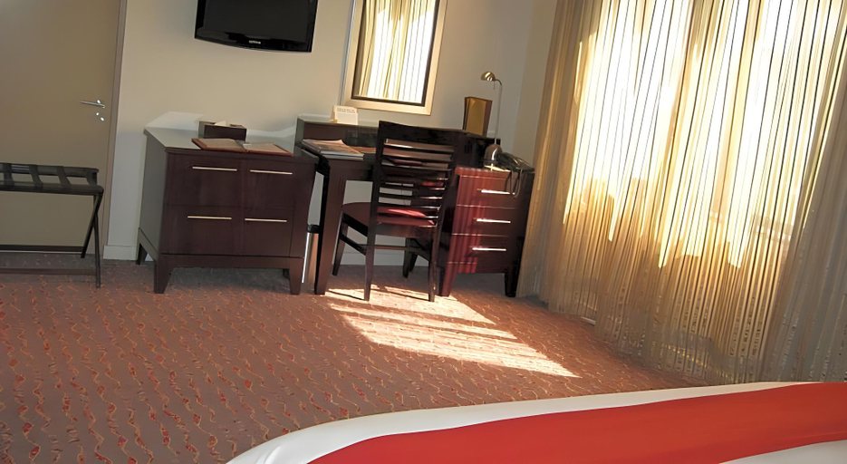 Bedroom 2, Peermont Mondior At Emperors Palace, Ekurhuleni
