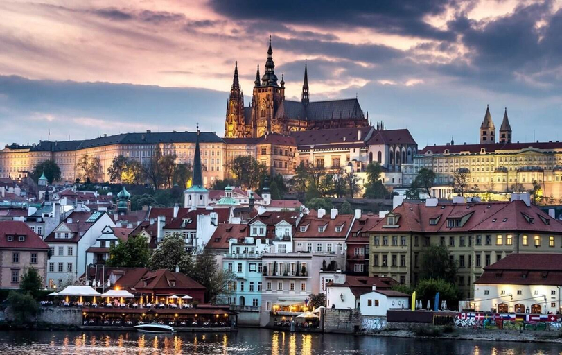 Others 4, Cozy apartment in Prague near Karlín Square, Praha 7