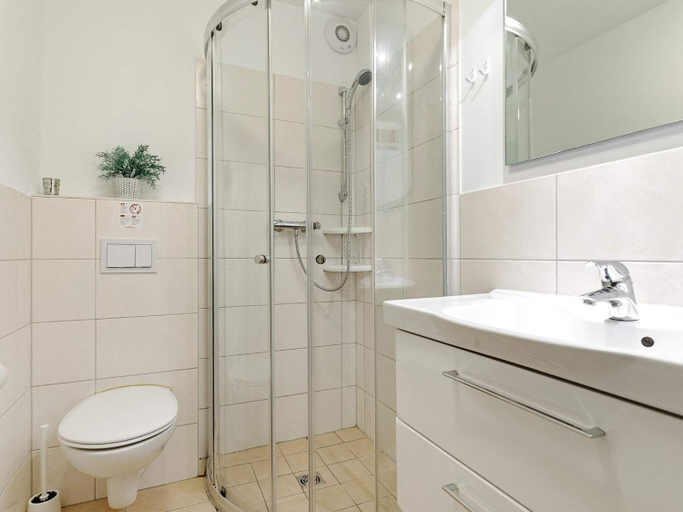 Bathroom 3, 6 person holiday home in Wendtorf, Plön