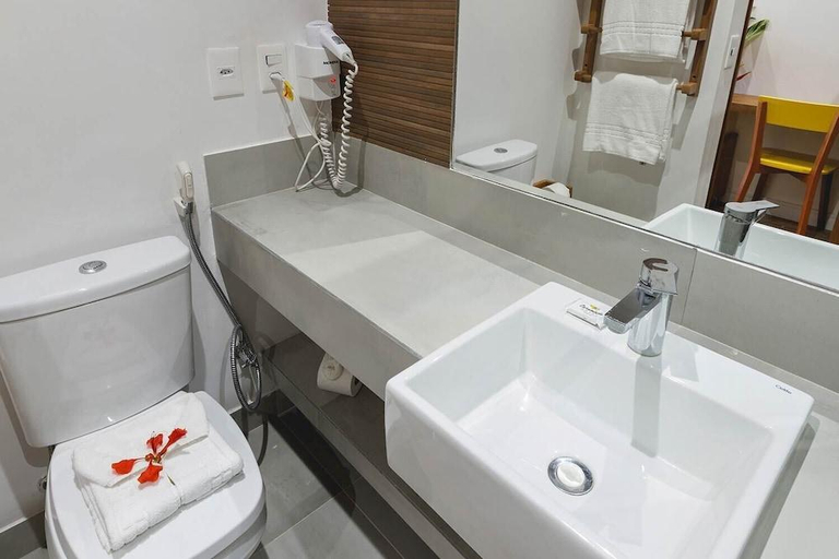 Bathroom, Carambola Hotel, Porto Seguro