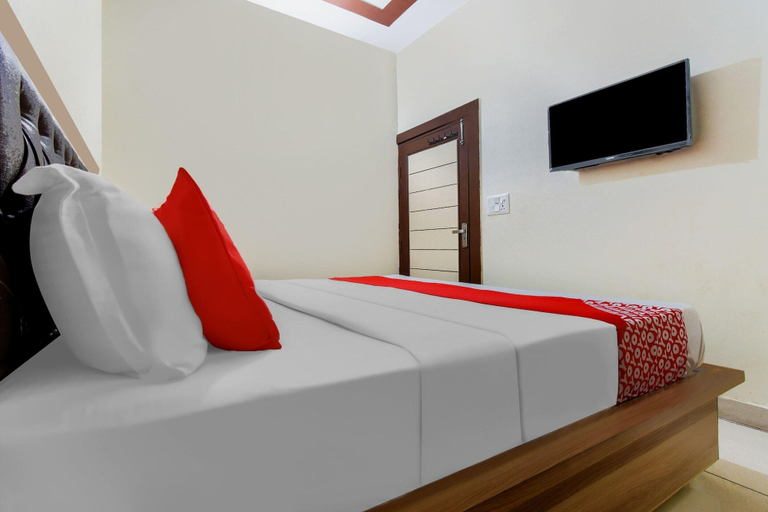 Room 5, Classic Hotel Amigo, Kurukshetra