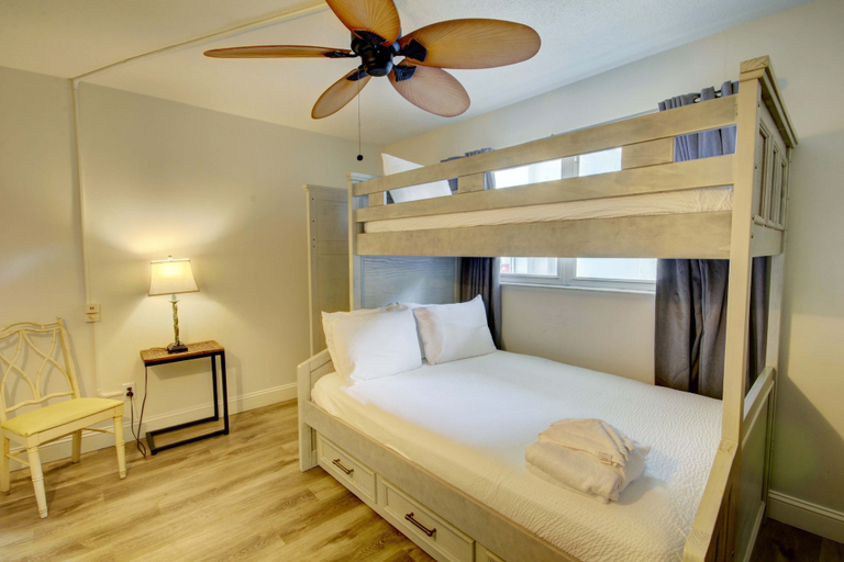 Bedroom, 110 El Matador 2 Bedroom Condo by RedAwning, Okaloosa