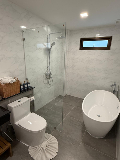 Bathroom 4, T-Valley Maekampong, K. Mae On