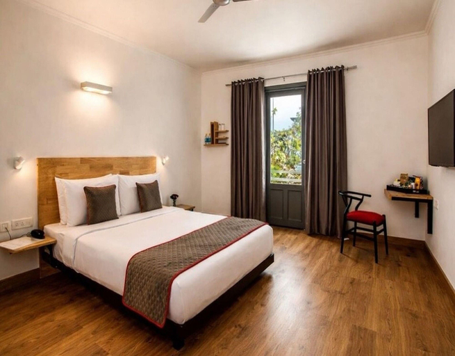 Room 2, Deluxe Room sn Bliss Premium Ladies pg, Bangalore