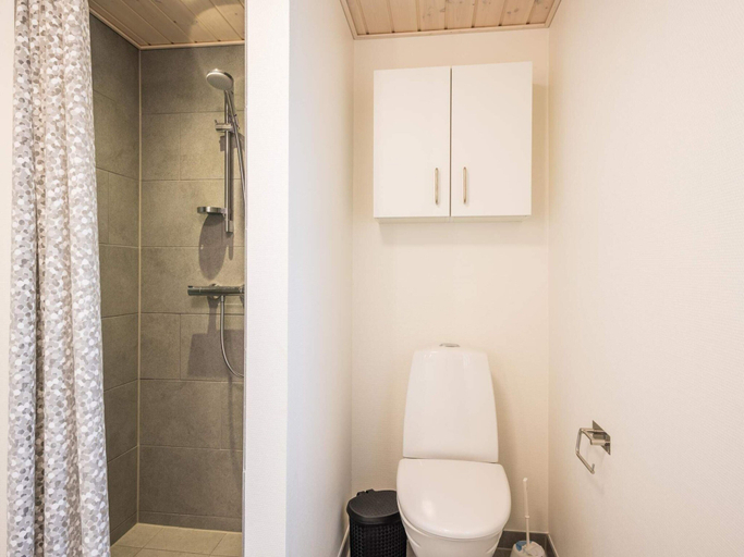 Bathroom 3, 5 Star Holiday Home in Norre Nebel, Varde