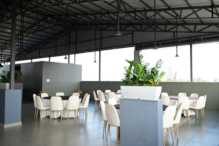 Food & Drinks, Dreamotel Luxury Suites and Rooms, Palakkad