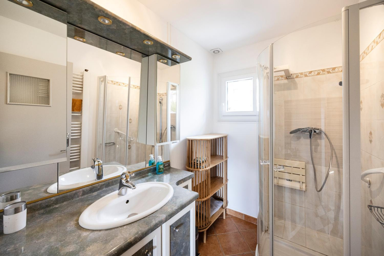 Bathroom, Chalet Les Tourelles, Savoie