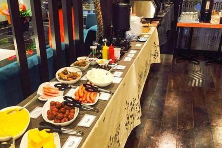 Food & Drinks 5, ホテルリブマックス千葉みなと駅前, Chiba