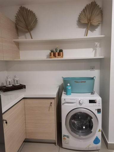 Bathroom, Geniehome PoolView 3BR 100mbps@Utropolis Shah Alam, Shah Alam